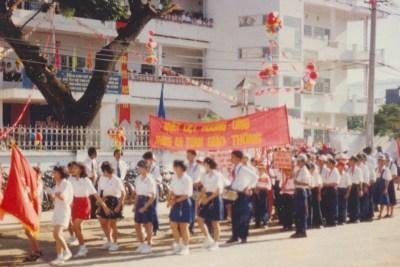 Cựu học sinh